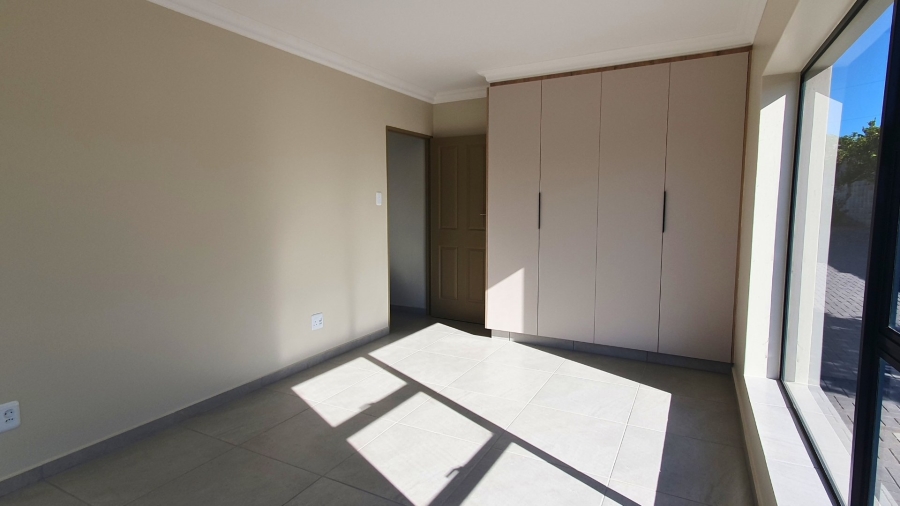 3 Bedroom Property for Sale in Dana Bay Western Cape